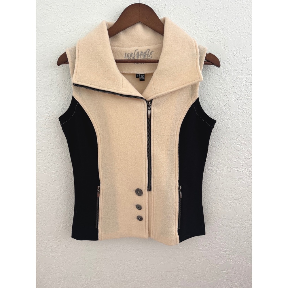 Icelandic Design 100% Wool Asymmetric Zip Vest Jacket Size Small Skiing Outdoor
